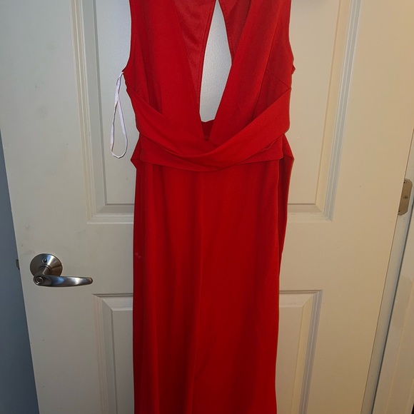 Never worn red romper - Picture 3 of 3